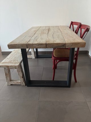 Mesa comedor madera natural y metal