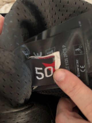 Mono Dainese Laguna Seca 4 Talla 50