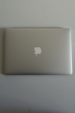 MacBook Air 13 2017 256GB + Cargador