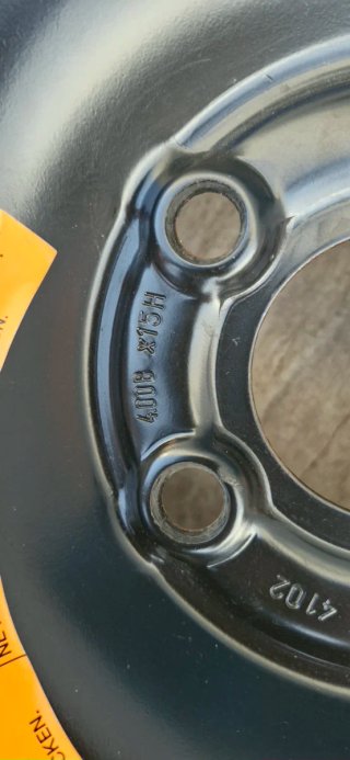 Rueda de repuesto Mercedes 125/80 R15
