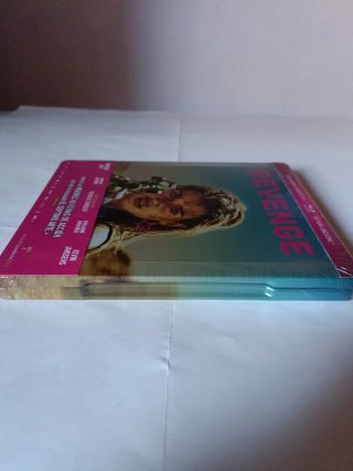 Revenge Steelbook Blu-ray Edición Limitada