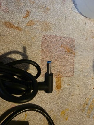 Caricabatterie HP 45W TPN-LA15