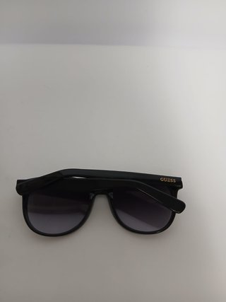 Gafas de sol Guess modelo G
