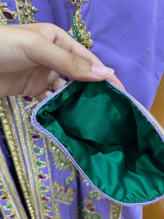 Takchita Morada Bordada
