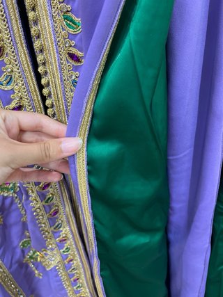 Takchita Morada Bordada
