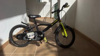 Bicicleta infantil B’TWIN Dark Hero 500 (16”)
