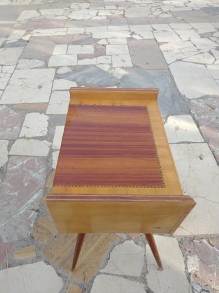 Mesita de noche marquetería madera