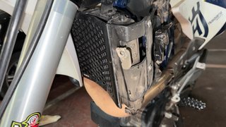 Protector Radiador Husqvarna 701