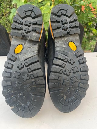 Botas alpinismo/montaña Kayland. T- 5,5/38 (23,5cm