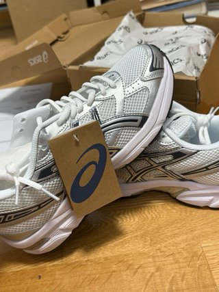 ASICS Gel-Kayano Plataforma