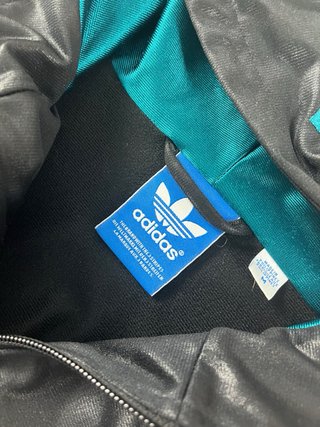 Chaqueta Adidas Chile 62 negra y turquesa talla M