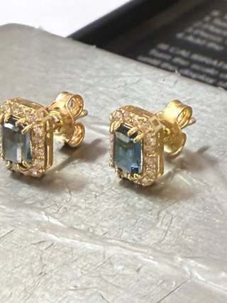 Pendientes Oro Topacios y Diamantes Naturales