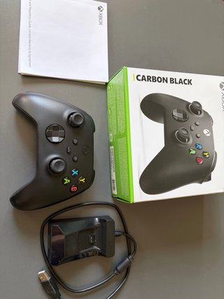 Mando Xbox Series X|S Carbon Black + Batería