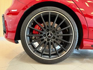 Mercedes-Benz Clase A 45 AMG