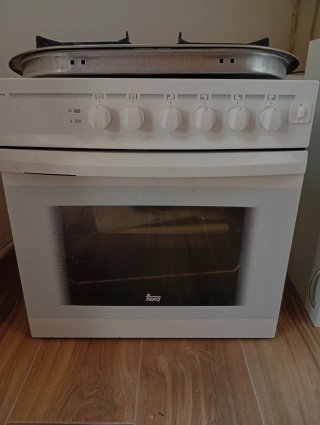 Horno de gas con fogones