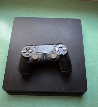 PS4 Slim Sony Negra