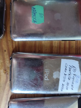 iPod Apple vari colori per parti