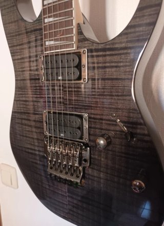 Ibanez RG 320 DXFM Guitarra Eléctrica