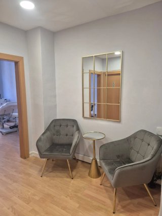 TRASPASO  CLINICA MEDICINA ESTÉTICA  REGENERATIVA