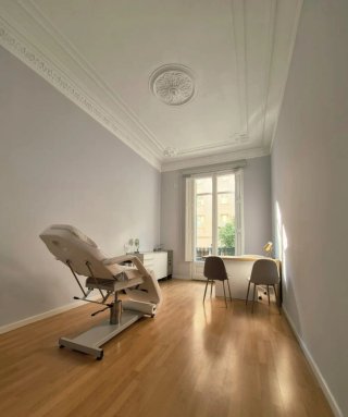 TRASPASO  CLINICA MEDICINA ESTÉTICA  REGENERATIVA