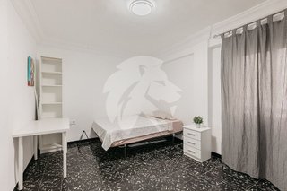 Piso en alquiler en En Corts en Valencia