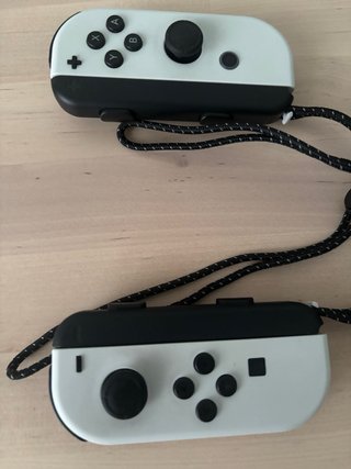Joy-Con per Nintendo Switch OLED bianchi
