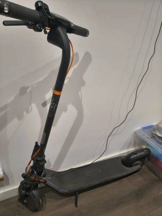 Patinete Eléctrico Negro