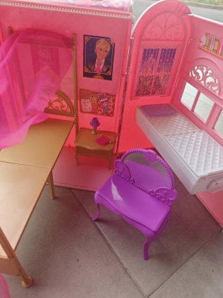 Casa Maletín Barbie Rosa