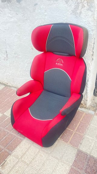Silla coche niño rojo y negro