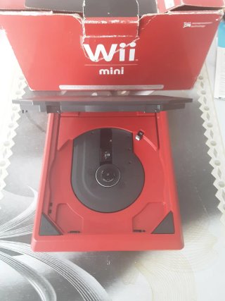 Nintendo Wii Mini Roja