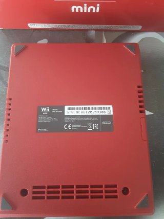 Nintendo Wii Mini Roja