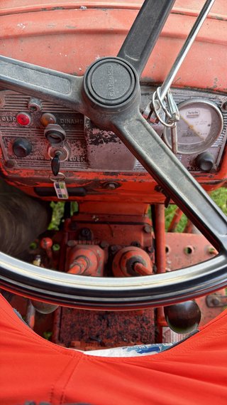 Tractor Renault Carraro 451-4