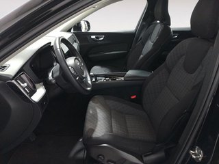 Volvo XC60 B4 G Core Pro Auto 145 kW (197 CV)