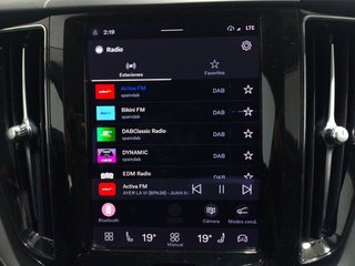 Volvo XC60 B4 G Core Pro Auto 145 kW (197 CV)