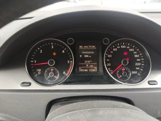 Volkswagen Passat 2010