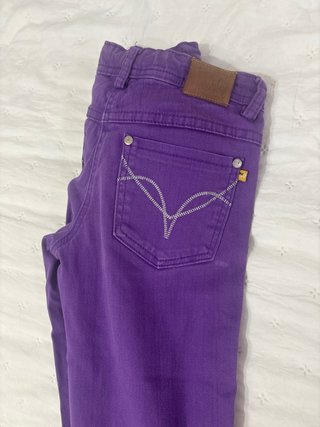 Pantalón morado