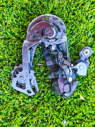 Desviador Trasero Gravel Shimano GRX DI2
