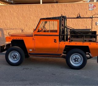Land Rover Defender 1981