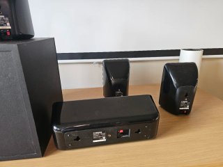 Altavoces 5.1 Yamaha Negro