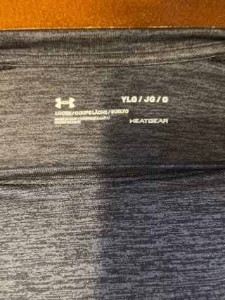 Camiseta Under Armour niño gris Talla L