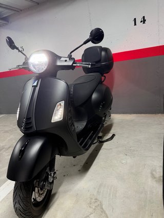 Vespa GTS 125cc Notte Edición Limitada