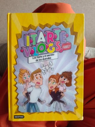 Pack de dos libros de Itarte vlogs family