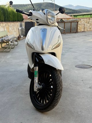 Piaggio Beverly 125cc Blanca 2016