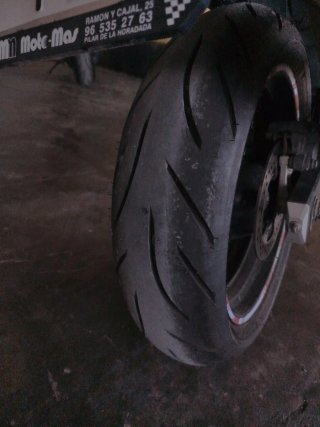 Suzuki SV650 A2 Limitada en papeles