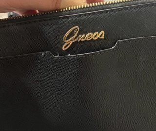 Bolso Guess Negro Tira Larga