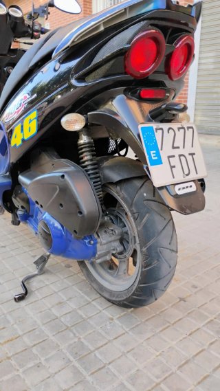 Malaguti Phantom Max 250cc Azul/Negro