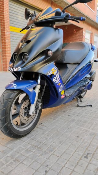 Malaguti Phantom Max 250cc Azul/Negro