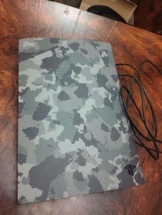 PlayStation 5 Digital Edition + Mando Camo