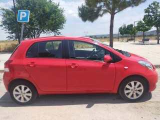 Toyota Yaris 2011