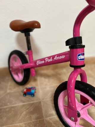 Bicicleta de impulso Chicco Pink Arrow
